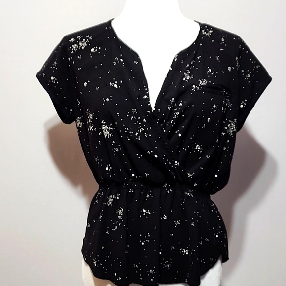 Wilfred Tops - Wilfred V Neck Top Crossover Front